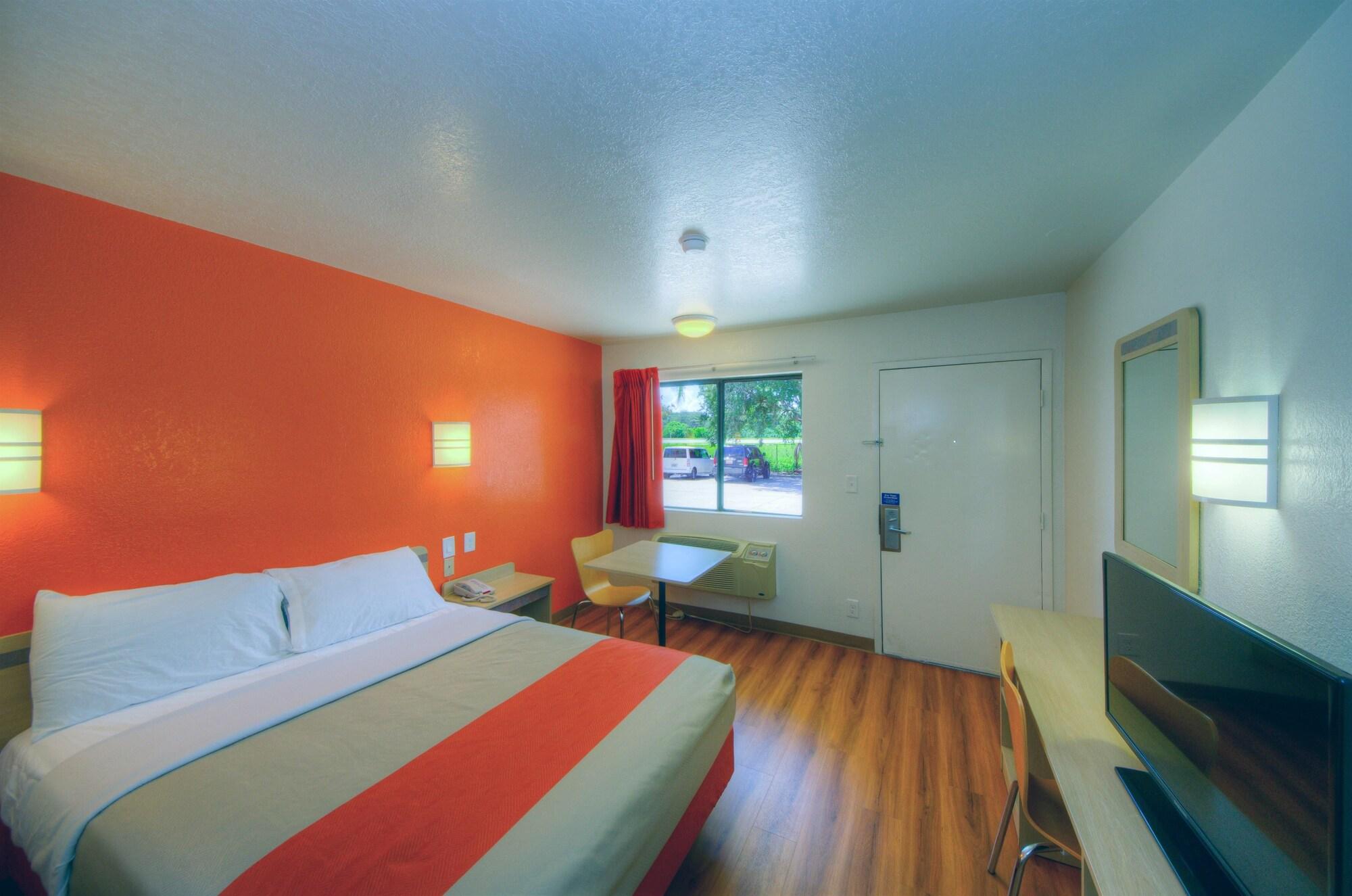Motel 6-Bradenton, Fl Εξωτερικό φωτογραφία